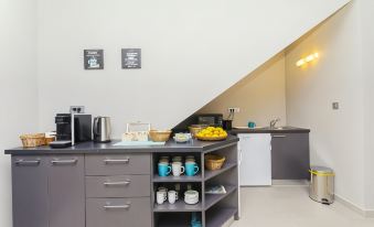 Hostel Dvor