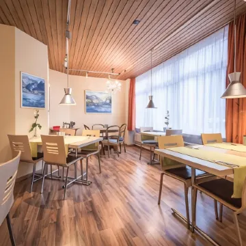 Hotel Derby Interlaken - Action & Relax Hub