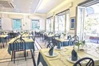 Hotel Vienna Отели в г. Igea Marina