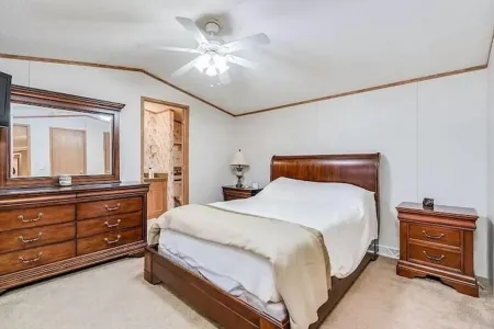 Plenty of Parking for Boats!