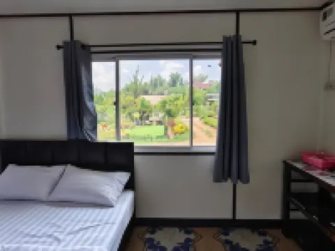 อินทนนท์ บ้านพักเล่าจู Inthanon Laoju House โรงแรมในอำเภอ จอมทอง