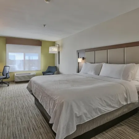 Holiday Inn Express & Suites ALBUQUERQUE HISTORIC OLD TOWN by IHG