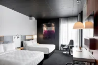 Alt Hotel Toronto Airport Hotels in Mississauga