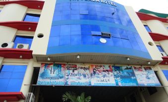A&A Plaza Hotel