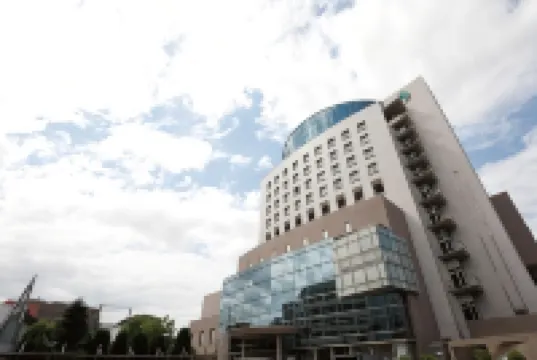 ホテル アバローム紀の国 和歌山県立近代美術館周辺のホテル