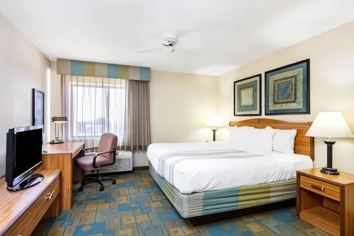 La Quinta Inn & Suites by Wyndham El Paso East