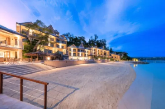 Ramada Resort by Wyndham Port Vila Hotels in 