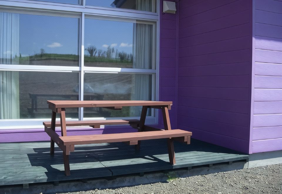 2. 투어리스트 홈 ..