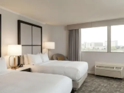Hilton Chicago/Oak Lawn Hotels in Cook County