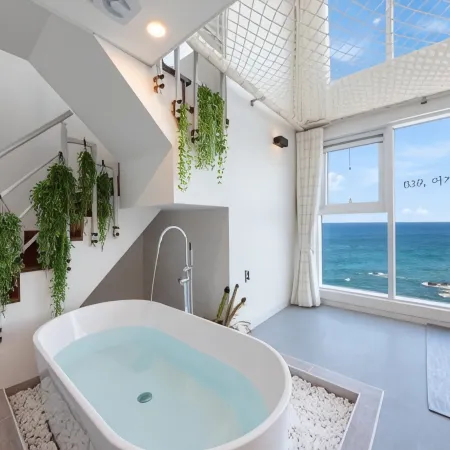 Donghae 828 Ocean View Spa Pension