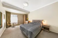 Cessnock Motel Hotels near BIG W Cessnock