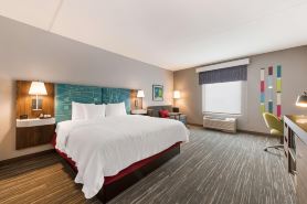 Hampton Inn & Suites Charlotte-Airport
