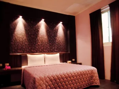 Baseball Hotel