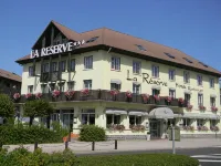Hotel la Réserve Hôtels à proximité de : Lac de Lispach