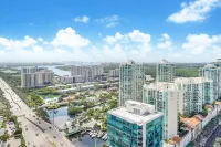 A Breathtaking Oceanview High Rise Luxury Condo!