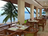 Sara Beachfront Boutique Resort فنادق في باثيو