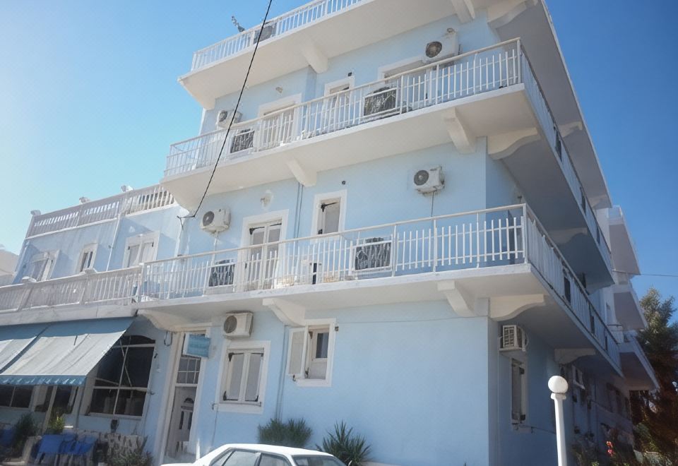 Hotel Miramare - Housity