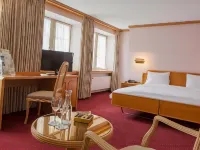 Thermal Hotels & Walliser Alpentherme Leukerbad Hotels in Leukerbad