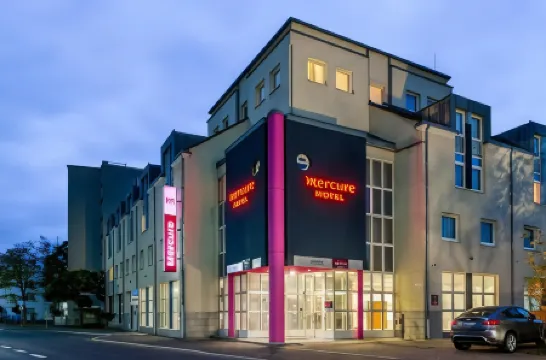 Mercure Hotel Wuerzburg am Mainufer Отели в г. Вюрцбург