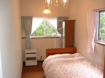 Tadeshina Meadows Sports Dormitory Hotels near Fukuoji