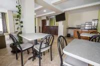 Rodeway Inn Hotels in Clinton