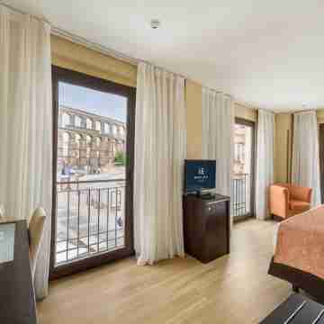 Eurostars Plaza Acueducto Rooms