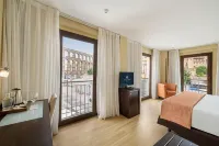 Eurostars Plaza Acueducto Hotels near Segovia-Guiomar Railway Station