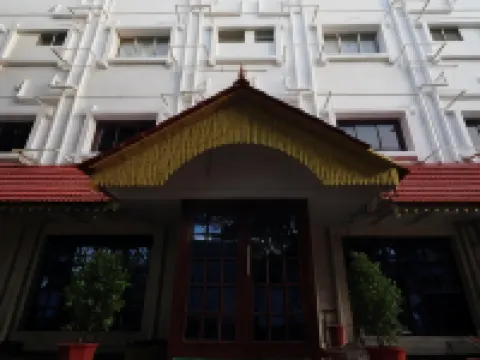 Hotel Palmyra Grand Inn Hotels in Tirunelveli
