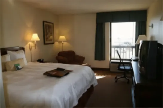 Quality Inn & Suites Searcy I-57