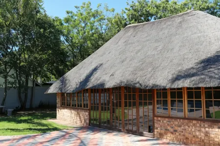 Luxury Heights Bed and Breakfast- Pool Ready for Use