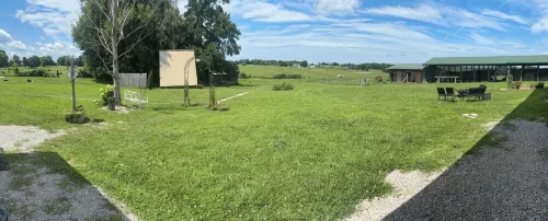 特雷爾博斯猛獁洞穴和諾布爾派恩露營地小屋