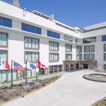 Hampton Inn & Suites by Hilton Los Cabos