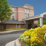 DoubleTree by Hilton Hotel Atlanta-Alpharetta Hotels near La Bella Maison