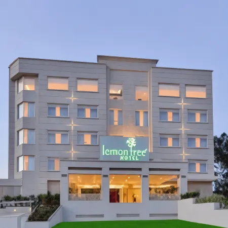 Lemon Tree Hotel Erode Отели в г. Ироду