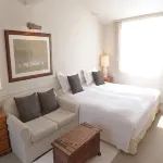 咖啡廳＆酒店 Porto Maison Rooms - 停車場
