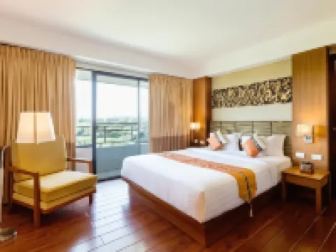 Asia Hotels Group (Poonpetch Chiangmai) Hotel di Chiang Mai