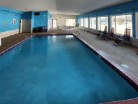 Comfort Inn & Suites Hotels in Shakopee