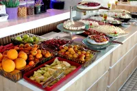 Pearly Hotel - Desayuno