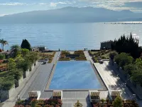 Toba Retreat Mansion and Villas Hotels in Tomok