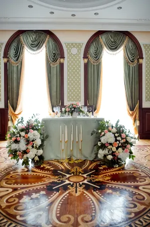 Отель Привал Отели рядом с достопримечательностью «Касцёл Святога Францішка Ксаверыя»