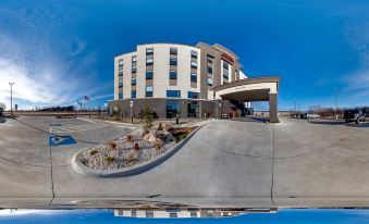 Hampton Inn and Suites Pryor