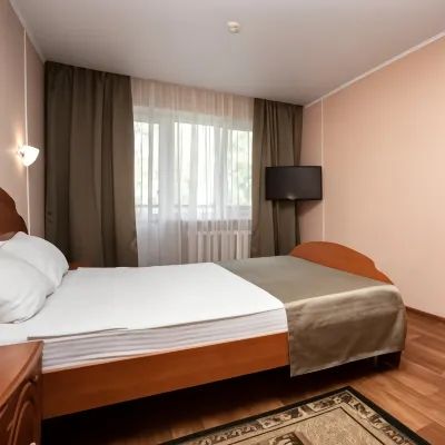 Algorithm Hotels in Tyumen