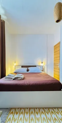 La Passerelle des Empereurs - 1min from the beach 알비옹 호텔