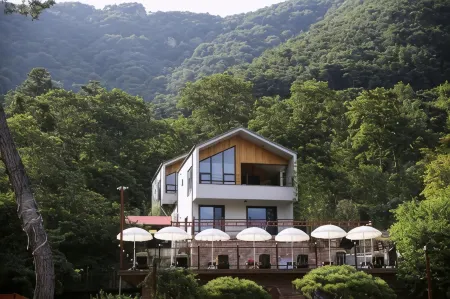 Damyang Lisa Forest Village