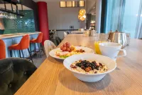 Best Western Plus Park City Lund - breakfast