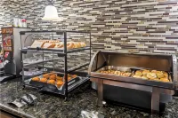 Rodeway Inn - breakfast