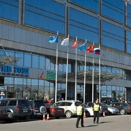Москва Отели рядом с достопримечательностью «Ледовый дворец»