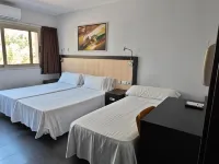 Hotel 170 Hotele w: Castelldefels