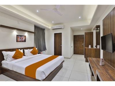 Hotel Sparsh Inn - Chandkheda