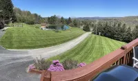 *Newly renovated* guesthouse with beautiful views